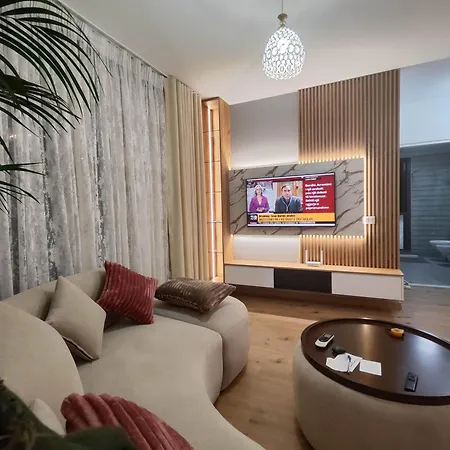 아파트 Komsi Group