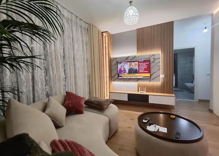 아파트 Komsi Group