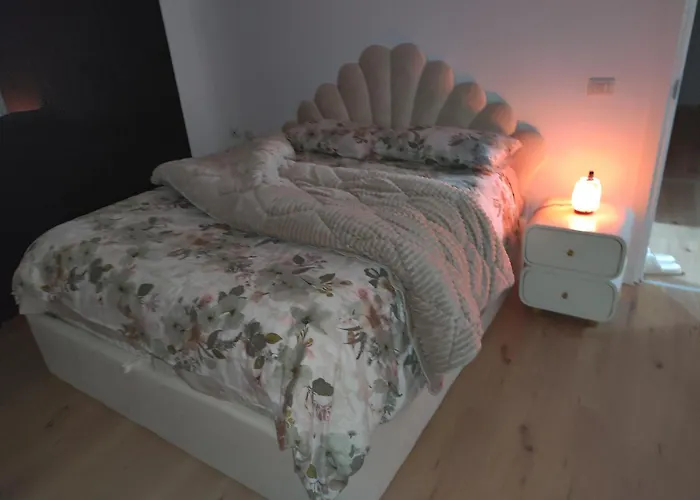 Komsi Group 아파트 *