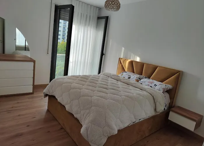 Komsi Group 아파트 티라나